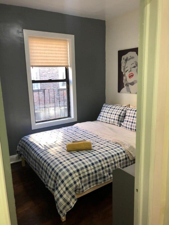 Private Room In A Shared Apartment 15 Minutes To Times Square! New York Bagian luar foto