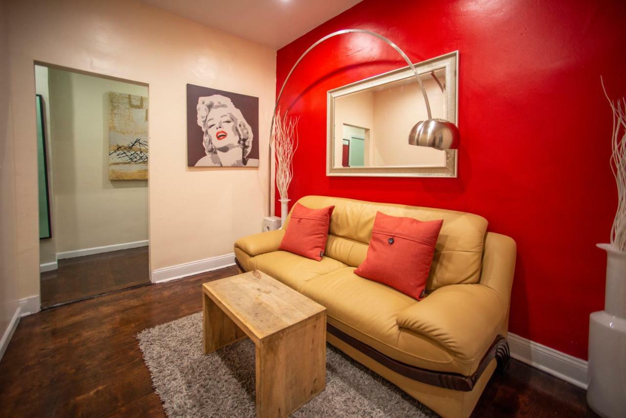 Private Room In A Shared Apartment 15 Minutes To Times Square! New York Bagian luar foto