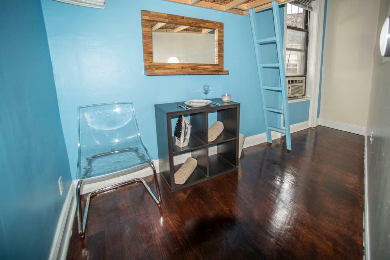 Private Room In A Shared Apartment 15 Minutes To Times Square! New York Bagian luar foto